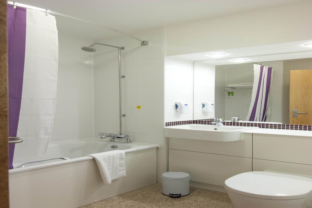 Premier Inn Exeter Central St. Davids 外观 照片