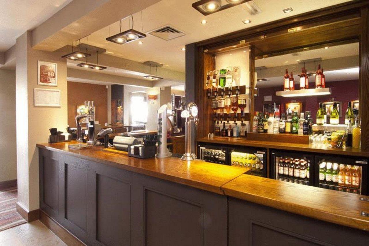 Premier Inn Exeter Central St. Davids 外观 照片